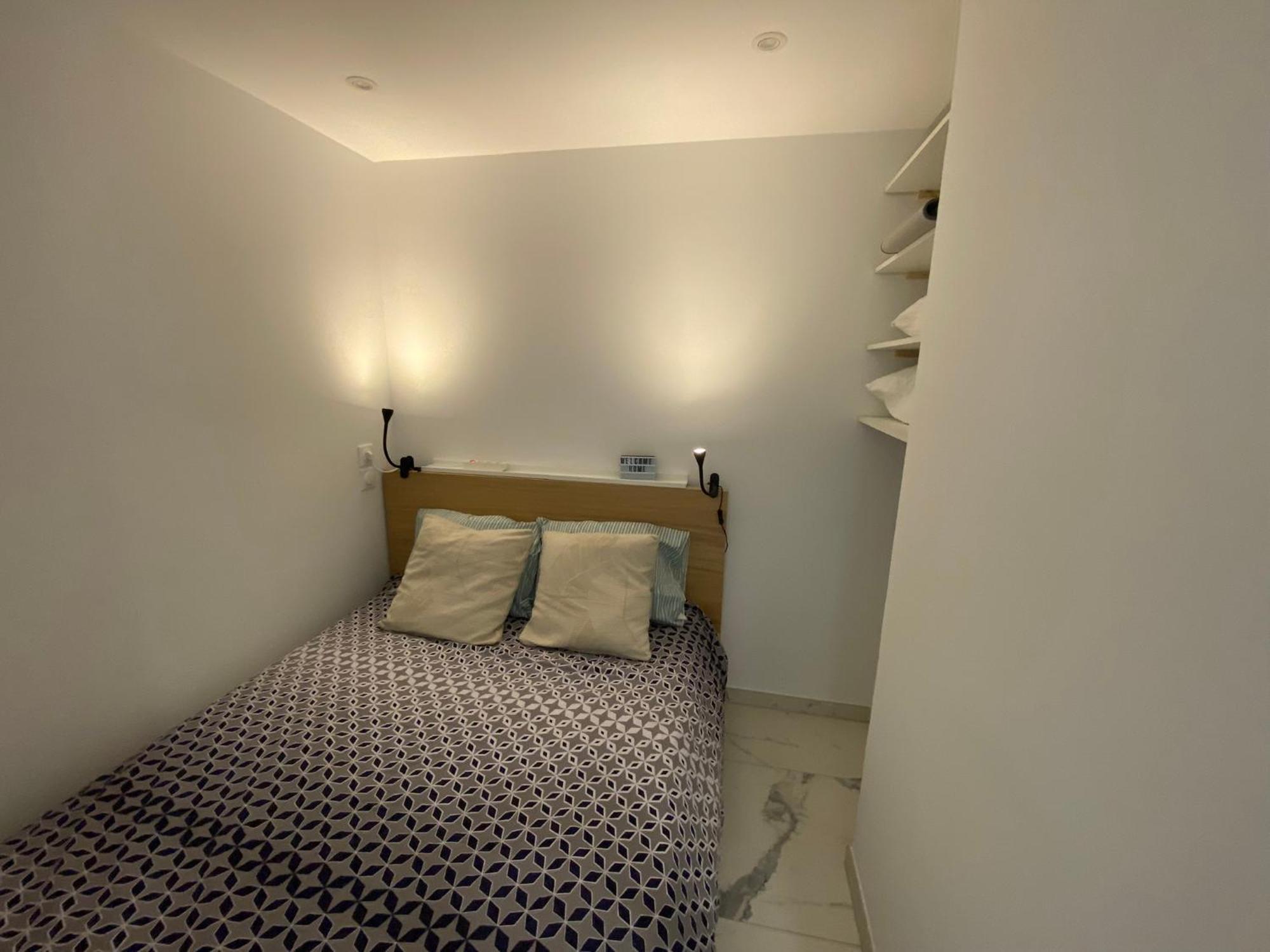 Appartement Face Mer Et Port Santa Lucia Climatise Et Wifi Saint-Raphaël Exterior foto